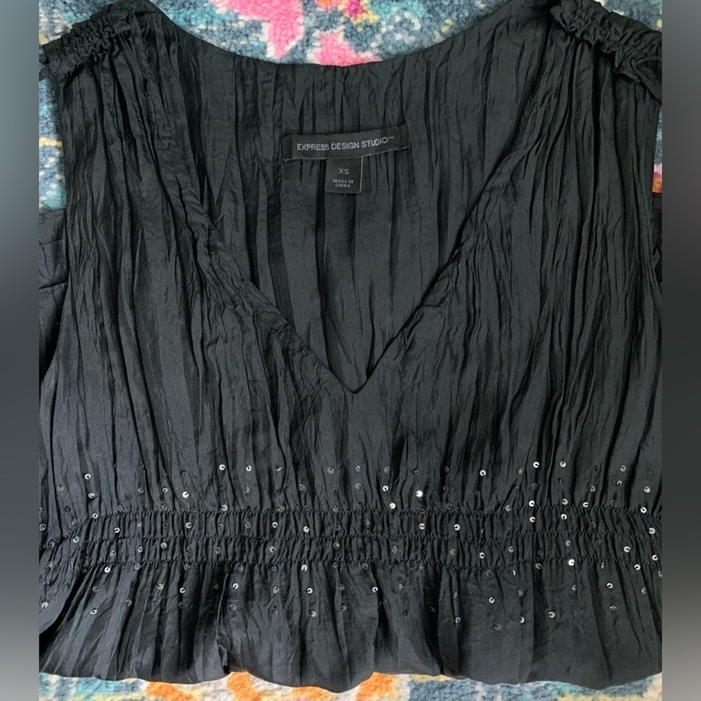 Excellent Condition, Express, Vintage 90s/Y2K, 100% Silk Sequin Waist Top, Sz XS - Picture 3 of 9